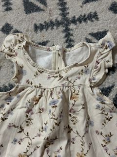 (Category: ) located in . Submitted by aliyahleeya (Listing ID 1389646689, Image 1). Description: .