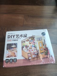 (Category: ) located in . Submitted by wlteo9 (Listing ID 1389541479, Image 1). Description: .