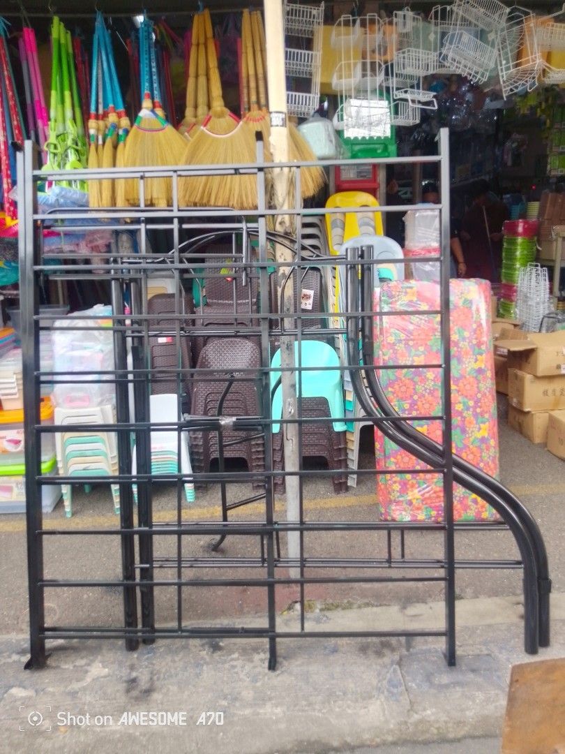 Double Deck Rtype Queen w' pull out w' mattress 4inch (Category: Bed Frames & Mattresses) located in Manila. Submitted by jhengsellav (Listing ID 1389617530, Image 2). Description: BRAND NEW ONHAND PHYSICAL STORE OPEN FOR VIEWING READY FOR DELIVERY CASH ON DELIVERY FREE STALLATION PM AND CONTACT ZERO 9 FIVE 4 TREE 3 SIX 8 EIGHT 3 TWO.