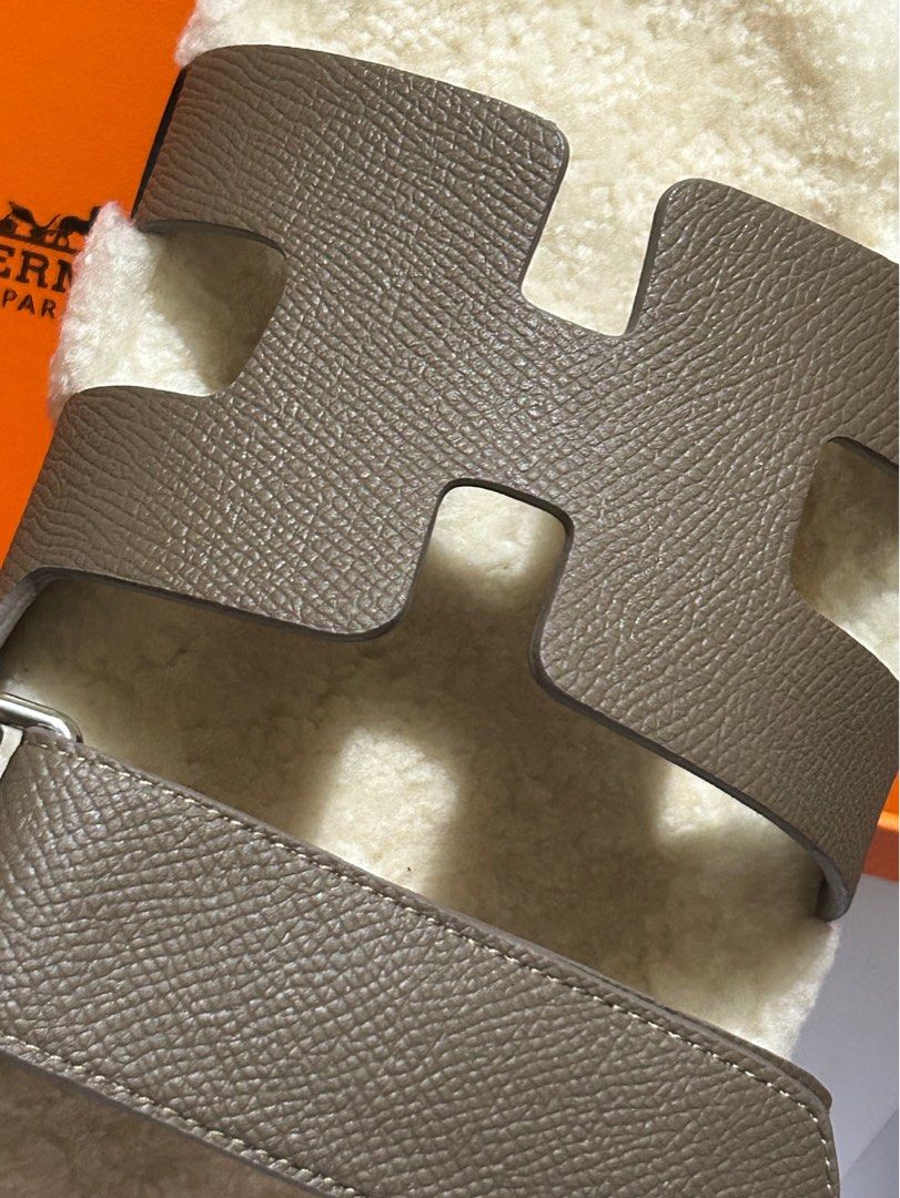 (NO BOX) Hermes Chypre Sandals - Epsom with Woolskin (Size 40) (Category: Sneakers & Footwear) located in Manila. Submitted by rl_lux (Listing ID 1389643280, Image 2). Description: Hermes Chypre Sandals Epsom with Woolskin Size 40 - CAN FIT UP TO SIZE 41 Inclusions: None.
