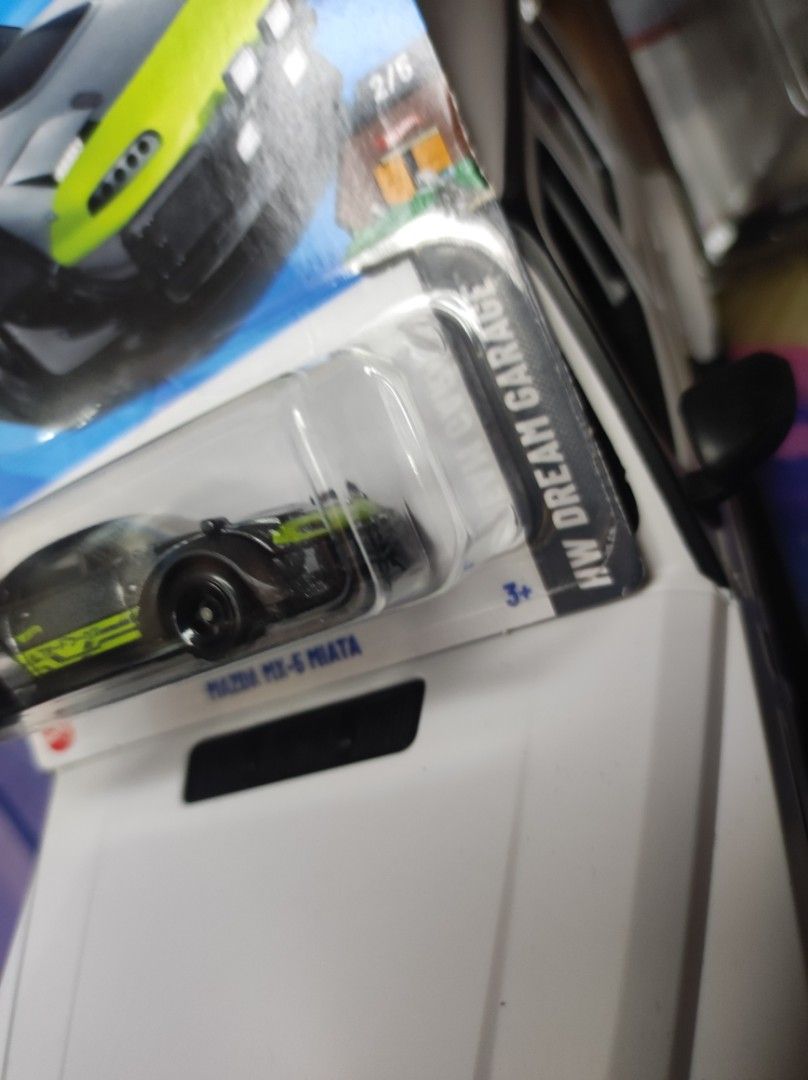 Hot Wheels Mazda MX-5 Miata // 130php (Category: Vehicle & Diecast Models) located in Quezon City. Submitted by edrielgp (Listing ID 1389498584, Image 3). Description: Hot Wheels Mazda MX-5 Miata // 130php Please CHECK my other Hot Wheels and other items listed for sale in my profile. Bawal sa maselan Can do COD around visayas ave quezon city and around congressional avenue near sm cherry, circle c, but it depends on the schedule and time. If mal
