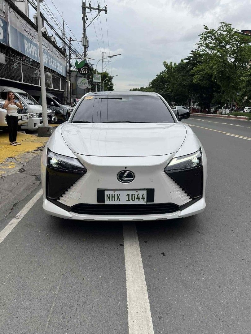 Lexus RZ450E Full Electric Auto (Category: Used Cars) located in Quezon City. Submitted by emilycruz2730 (Listing ID 1389496977, Image 1). Description: 2024 Lexus RZ450e A/T 09176552265 Open for Financing ‼️ Brand New look ‼️ Full Electric First Owner Pinoy All Original Waze- Double B Auto Shop BANLAT Road tandang SORA QUEZON city ‼️.