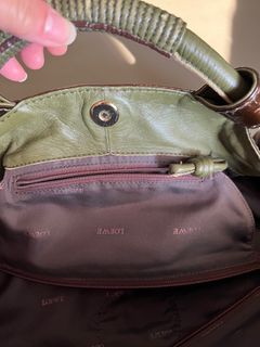 (Category: ) located in . Submitted by movinggaragesale (Listing ID 1389579125, Image 1). Description: .