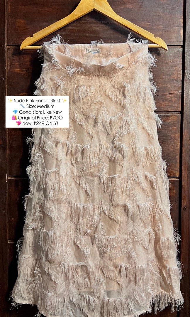Long Fringe Skirt (Category: Skirts) located in Taguig. Submitted by ayaaan_ (Listing ID 1389645947, Image 1). Description: .