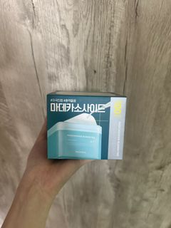 （分類：）位於 。 由 ying2h 提交（商品編號 1389628585，圖片 1）。簡介： 。