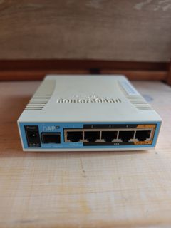（分類：）位於 。 由 joeyim00 提交（商品編號 1389536399，圖片 1）。簡介： 。