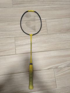 RARE) Yonex armortec 900 technique (3ug4), Sports Equipment