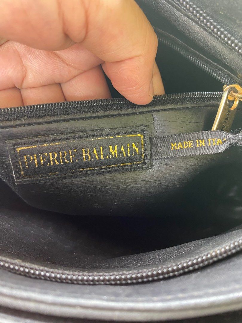 Pierre Balmain shoulder bag (Category: Luxury Bags & Wallets) located in Oroquieta. Submitted by mightyfalcon.f3b3e6 (Listing ID 1389553843, Image 3). Description: Pierre Balmain shoulder bag genuine leather medium made in Italy ukay source .