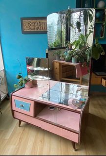 (Category: ) located in . Submitted by lloullou (Listing ID 1389490811, Image 1). Description: .