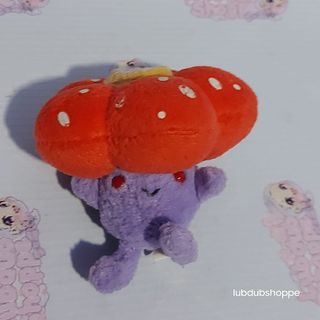 (Category: ) located in . Submitted by lubdubshoppe (Listing ID 1389628244, Image 1). Description: .