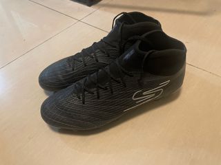（分類：）位於 。 由 jaydenchan87364 提交（商品編號 1389622305，圖片 1）。簡介： 。