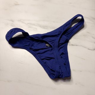 (Category: ) located in . Submitted by godofgear (Listing ID 1389602195, Image 1). Description: .