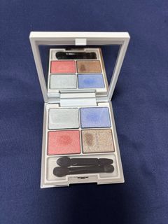 （分類：）位於 。 由 janeythesoap 提交（商品編號 1389627313，圖片 1）。簡介： 。