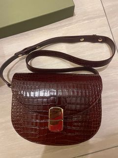 （分類：）位於 。 由 thelonghorn 提交（商品編號 1389621968，圖片 1）。簡介： 。