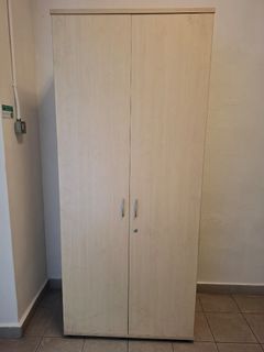 (Category: ) located in . Submitted by johnnn12345678 (Listing ID 1389583972, Image 1). Description: .