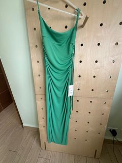 (Category: ) located in . Submitted by thevclosetph (Listing ID 1389548263, Image 1). Description: .
