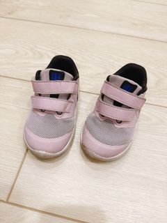 由 bobo780126 (刊登 ID 1384546248，圖片 1) 提交，位於 的 (類別：)，說明：。