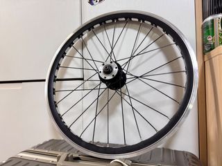 （分類：）位於 。 由 Gc_80 提交（商品編號 1384588220，圖片 1）。簡介： 。