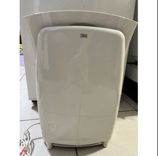 由 hebe2002m (刊登 ID 1384571235，圖片 1) 提交，位於 的 (類別：)，說明：。