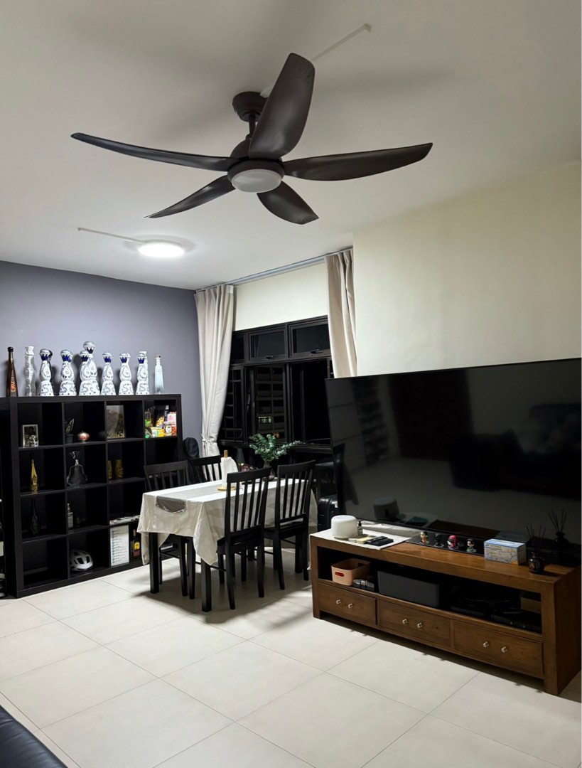 (Category: ) located in . Submitted by allitemsonsale (Listing ID 1384599470, Image 1). Description: .