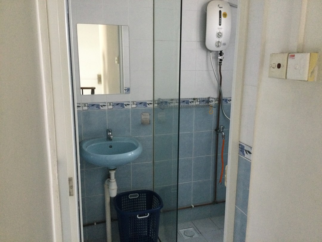 (Category: ) located in . Submitted by wksfifi (Listing ID 1384457960, Image 1). Description: .