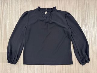 由 closet00 (刊登 ID 1384591497，圖片 1) 提交，位於 的 (類別：)，說明：。