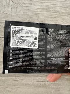 由 qqqqqqazwww (刊登 ID 1384472250，圖片 1) 提交，位於 的 (類別：)，說明：。