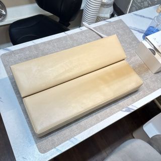 由 wl0306972189958 (刊登 ID 1384603447，圖片 1) 提交，位於 的 (類別：)，說明：。