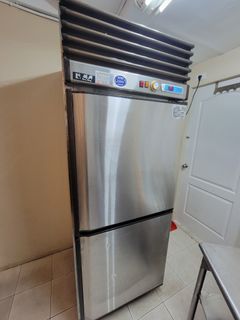 由 f0953011618 (刊登 ID 1384617801，圖片 1) 提交，位於 的 (類別：)，說明：。