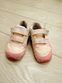 由 bobo780126 (刊登 ID 1384547447，圖片 1) 提交，位於 的 (類別：)，說明：。