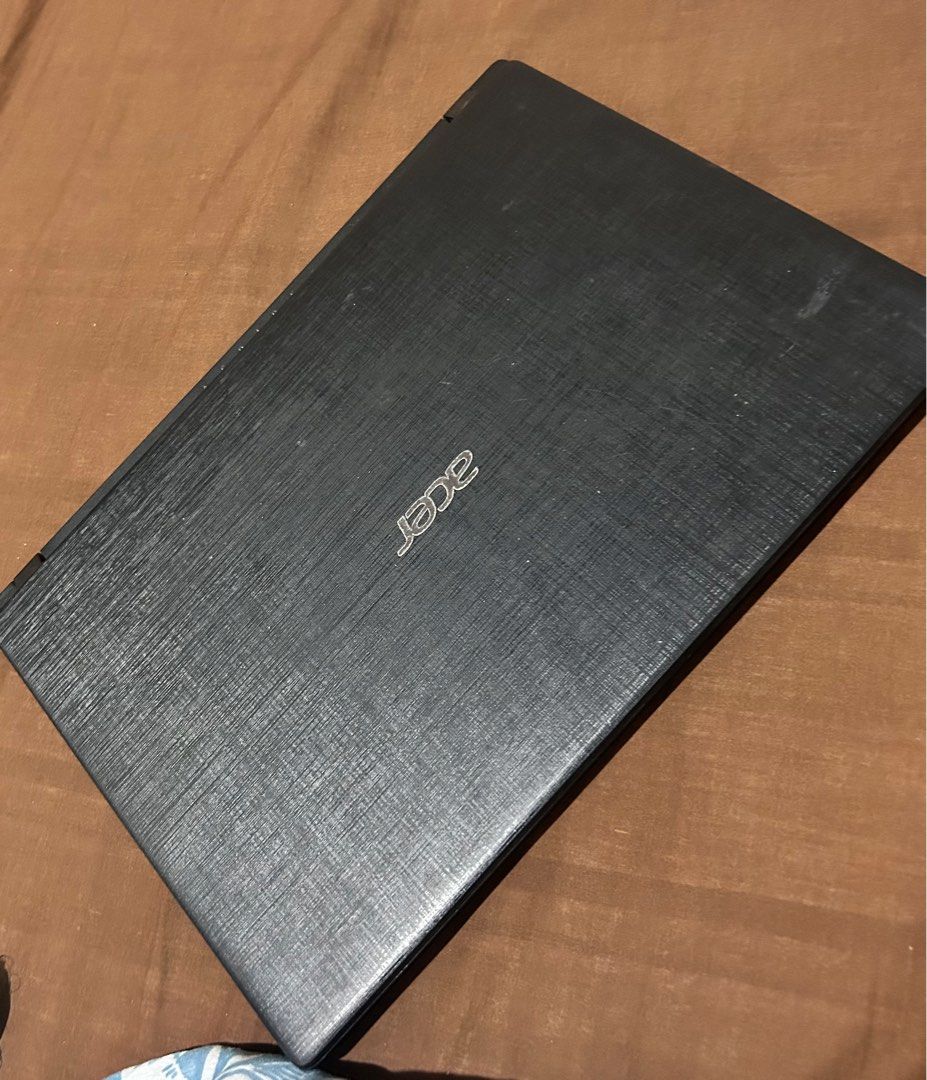ACER ASPIRE 3 DEFECTIVE (Category: Laptops & Notebooks) located in Tanza. Submitted by mayapellazar (Listing ID 1384474027, Image 3). Description: LCD PO SIRA.