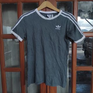 (Kategori: ) berada di . Dikirim oleh royke_weley (ID iklan 1384587013, Gambar 1). Deskripsi: .