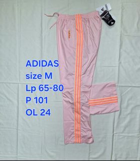 (Kategori: ) berada di . Dikirim oleh treasure.outdoor.n.fashion (ID iklan 1384582239, Gambar 1). Deskripsi: .