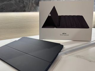 （分類：）位於 。 由 elitevince 提交（商品編號 1384535783，圖片 1）。簡介： 。