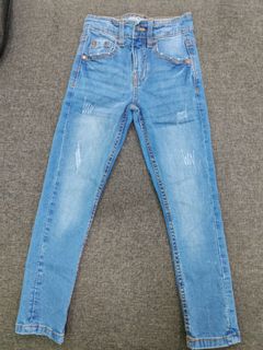 (Category: ) located in . Submitted by teyhah.91 (Listing ID 1384523536, Image 1). Description: .