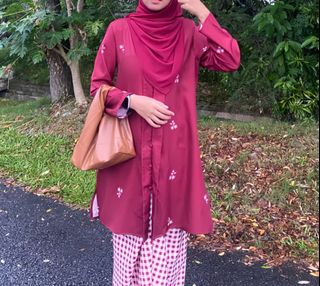 (Category: ) located in . Submitted by sitiumayrh (Listing ID 1383760569, Image 1). Description: .