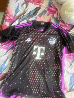 (Category: ) located in . Submitted by jerseysyouneed (Listing ID 1384487635, Image 1). Description: .