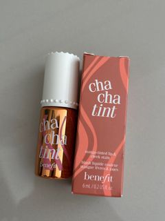 (Category: ) located in . Submitted by makeupskincarejunkie (Listing ID 1384442063, Image 1). Description: .