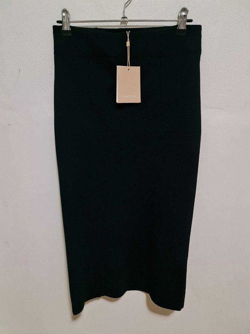 Brand New Oroton Knit Midi Pencil Skirt(New with Tags) (Category: Women's Clothes) located in Sydney. Submitted by desirably (Listing ID 1384587337, Image 3). Description: Brand New Oroton Milano Knit Midi Pencil Skirt(Size XS, Colour North Sea) for $135. Brand New with Tags. Such amazing quality with thick, stretchy fabric. A classic staple basic going perfectly with blouses/blazers for work or everyday! Pick up from Marrickville. Pls feel free 
