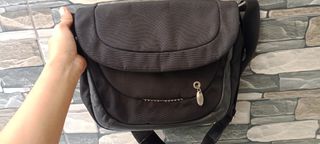 (Kategori: ) berada di . Dikirim oleh mee_mystuff (ID iklan 1383014513, Gambar 1). Deskripsi: .
