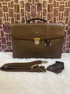 (Kategori: ) berada di . Dikirim oleh bnshop_ (ID iklan 1384525507, Gambar 1). Deskripsi: .