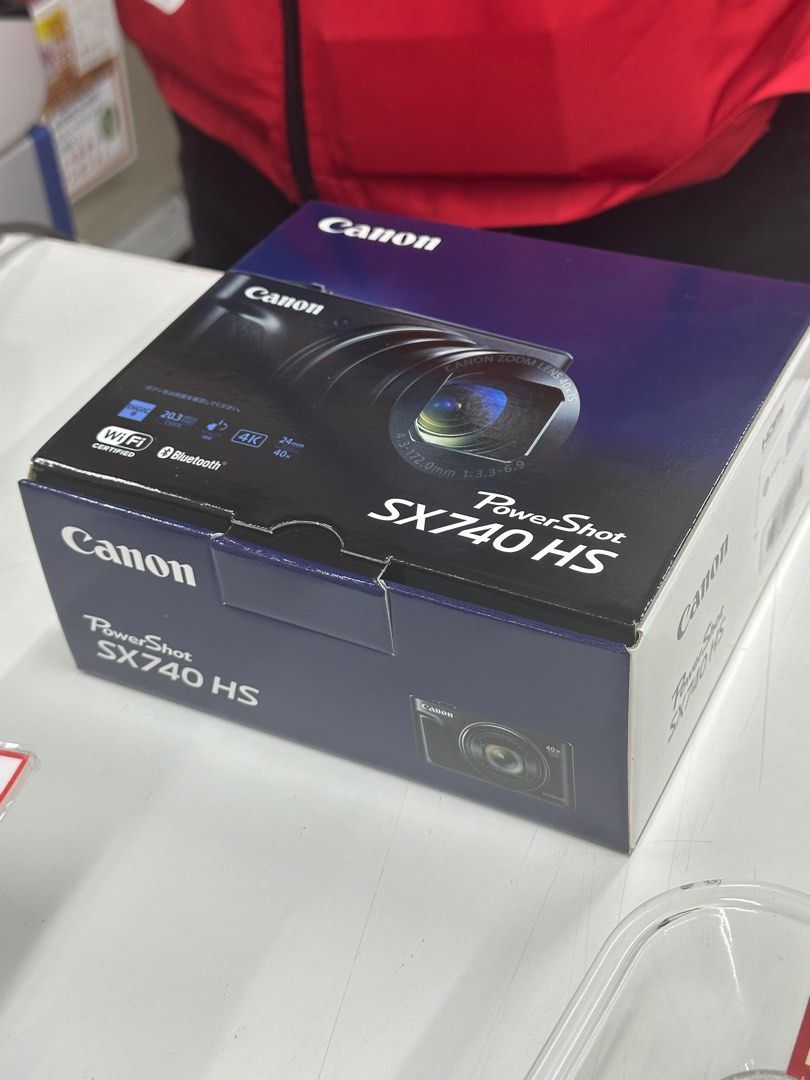 Canon SX740 Hs (Category: Cameras) located in Mandaluyong City. Submitted by chiero_sells (Listing ID 1384632079, Image 1). Description: Onhand. Bought in Japan. Can do meetups. dm me here or in ig: _chelliepearl.