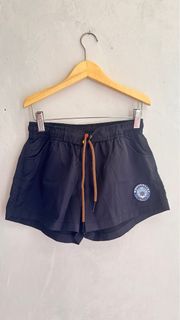 (Kategori: ) berada di . Dikirim oleh almari_bajuql (ID iklan 1384511520, Gambar 1). Deskripsi: .