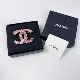 完売必至☆上品【CHANEL】25P CCロゴ スカーフ 値下げ G-DRAGON愛用シャネル スカーフ 黒 CCロゴ 25P 超希少