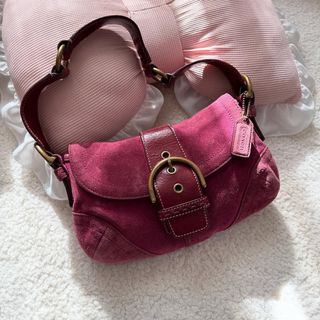 (Kategori: ) berada di . Dikirim oleh thrift.bylove (ID iklan 1384431436, Gambar 1). Deskripsi: .