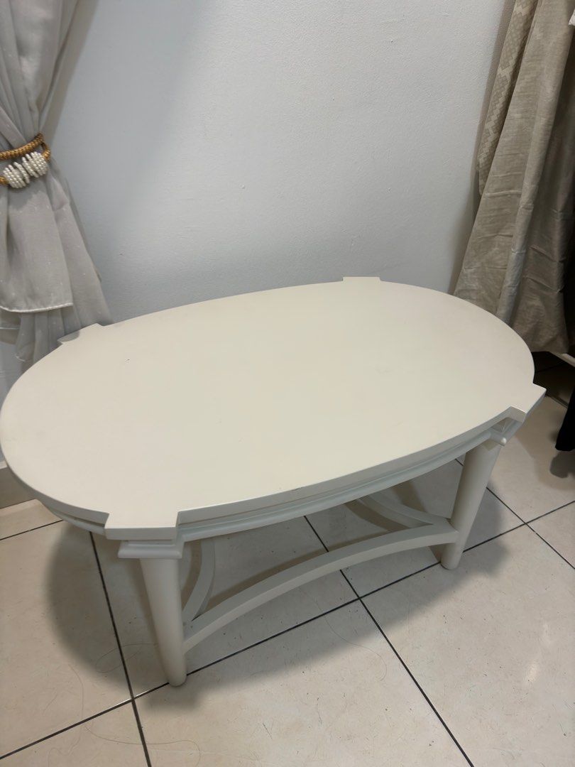 Coffee table (Category: Tables & Sets) located in Petaling Jaya. Submitted by naim417 (Listing ID 1384487467, Image 2). Description: Still new. Custom coffee table with white paint. Just open the plastic for cleaning the surface. Wood material 10/10 ✨.