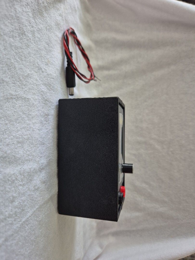 Constant current load (Category: Electrical, Adaptors & Sockets) located in Singapore. Submitted by ck2905 (Listing ID 1384436826, Image 6). Description: Constant current load.