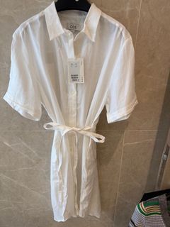 （分類：）位於 。 由 BigLuxCloset 提交（商品編號 1384490954，圖片 1）。簡介： 。