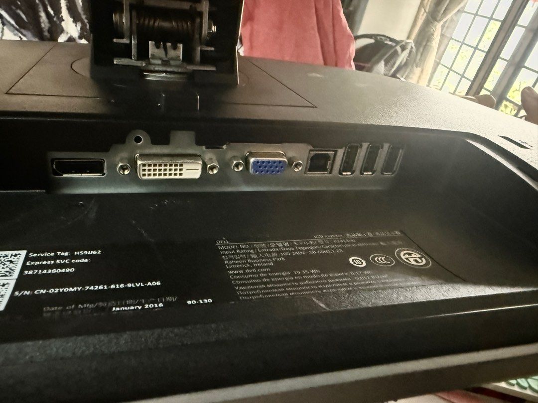 Dell Monitor - Multiple Ports - Excellent Condition444565711340840961