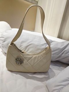 (Kategori: ) berada di . Dikirim oleh angelabeby13617 (ID iklan 1384603495, Gambar 1). Deskripsi: .